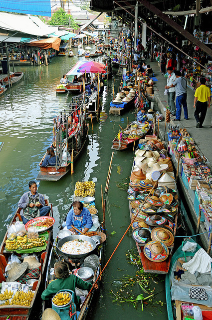 mercados-bangkok-flotantes-nocturnos-ruta-turismo